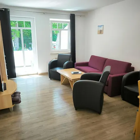 Ostseeresidenz Whg 15 * Goehren (Ruegen)